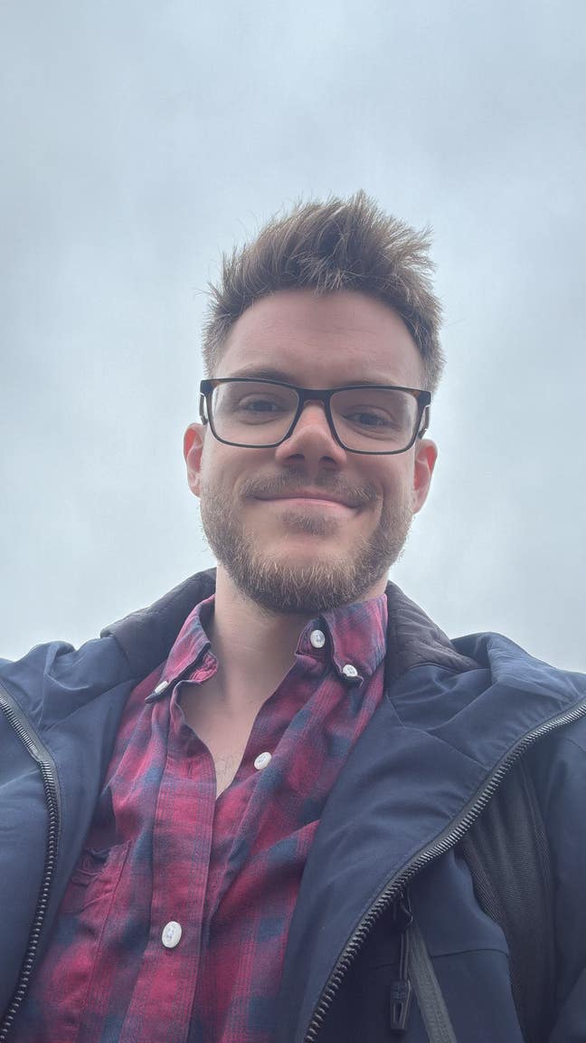 Relocating to Belfast - looking for a room to rent Main Photo