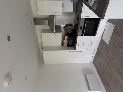 Double Room with Own Bathroom for Rent Main Photo
