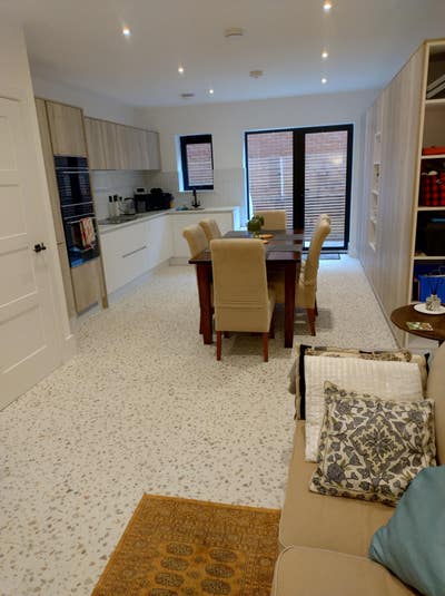 One double room own bath central Bristol new house Main Photo