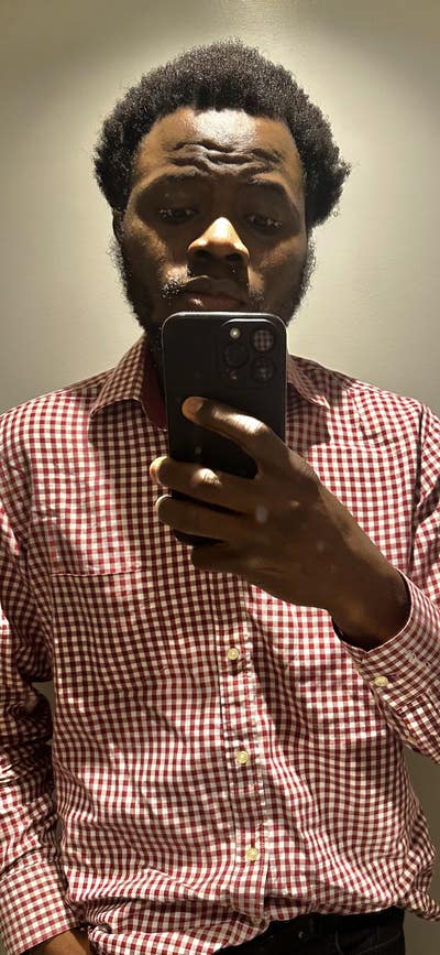 Student Male with partner seeks a room Main Photo