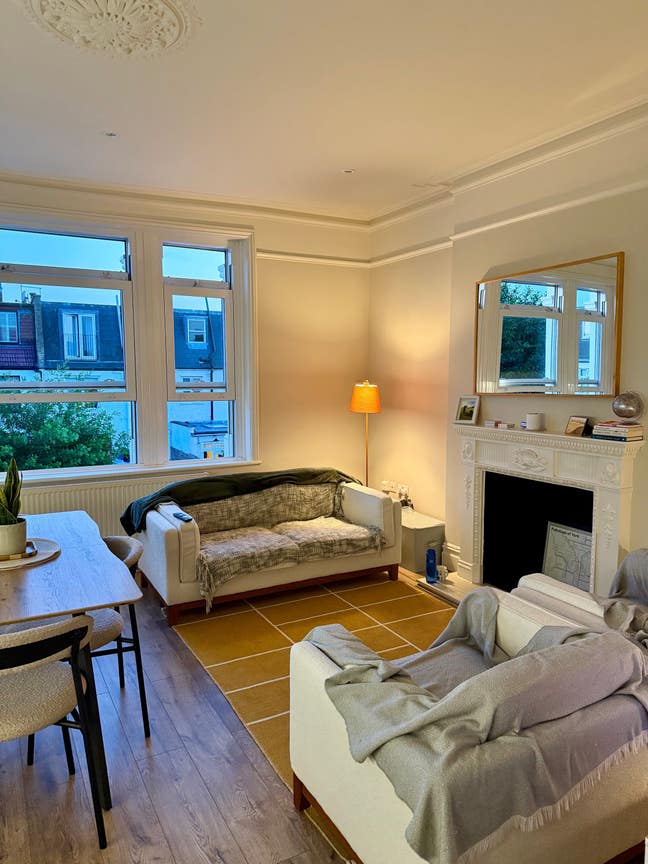 1 Double Ensuite Room Mon-Fri. Between the Commons Main Photo