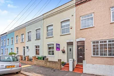 2 bedroom flat & study  Main Photo