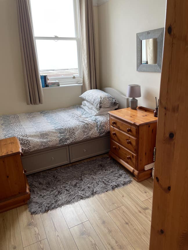 Single  room to Rent  Main Photo