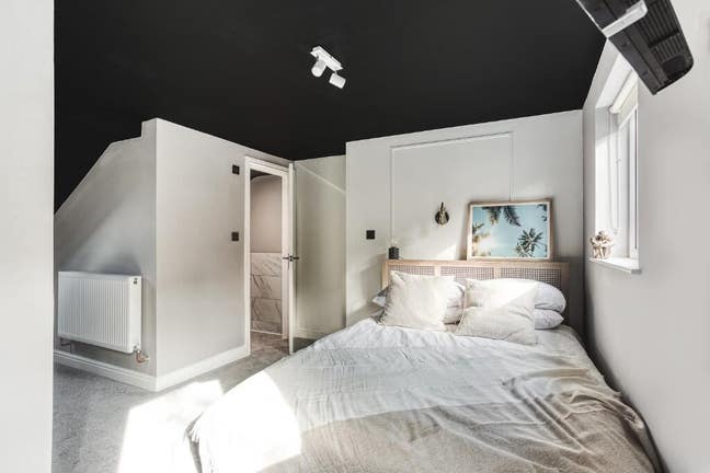 BRAND NEW Studios & En-Suites – Central Location Main Photo