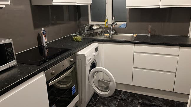 Big double room, 4 min from Canada Water Station Main Photo