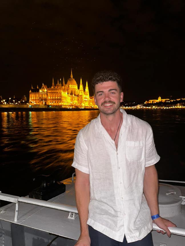 Social comfy flatshare wanted! Main Photo