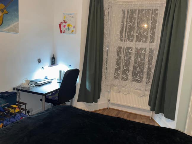  Nice  Room Right Next to the Station Main Photo