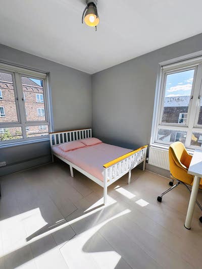 🤩 2 Nice Double Rooms Same House 🔥 Stockwell 🤩 Main Photo