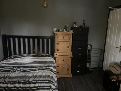 Lovley Double room in clean and quiet house Main Photo