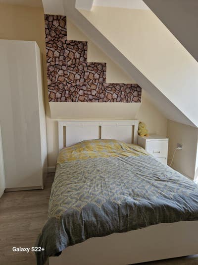 Newly refurbished double room Harrow on the Hill Main Photo
