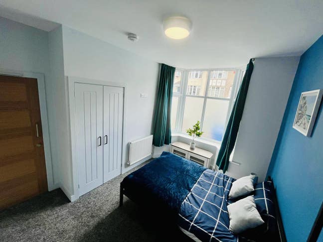 🌟 Funky, Fresh & Fully Refurbished HMO – 6 Rooms  Main Photo