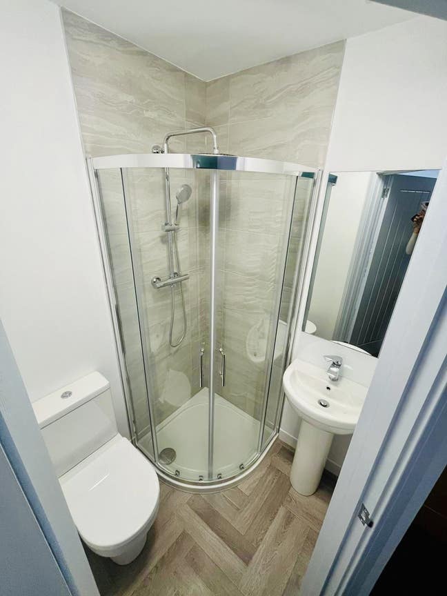 🌟 Funky, Fresh & Fully Refurbished HMO – 6 Rooms  Main Photo