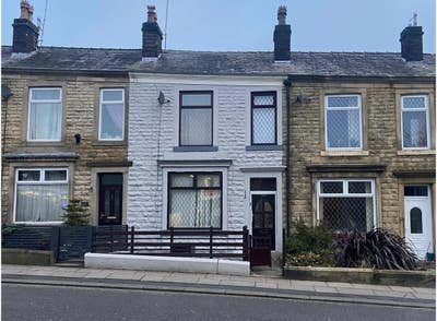 Lovely spacious 4 bed house, Tottington  Main Photo