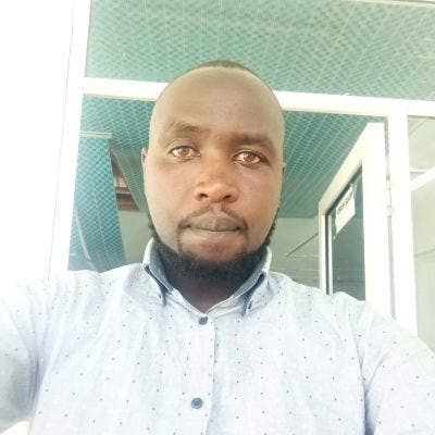 Professional Male seeks a double room Main Photo