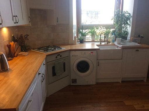 Single Room, Peacfeul Flat, Available Immediately  Main Photo