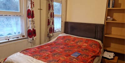 Double bedroom available  Main Photo