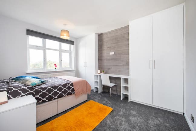 2 Rooms in Dollis Hill Main Photo