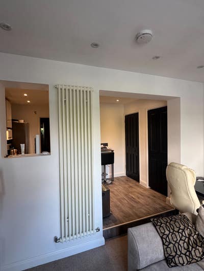 1 Bed Flat with Parking -Kings Langley High Street Main Photo