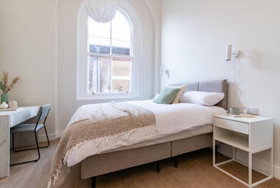 High-end Boutique En-suites  Main Photo