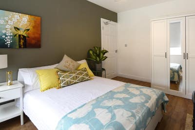 Beeston - Rylands - Refurbed! Huge room! Main Photo