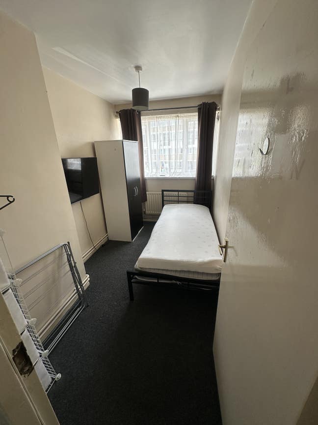 Single room  Main Photo