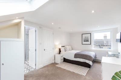 Two Lovely Spacious Ensuites Near Clapham North Main Photo
