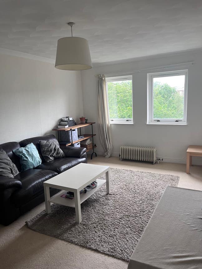 Furnished room for rent in Glasgow West End Main Photo