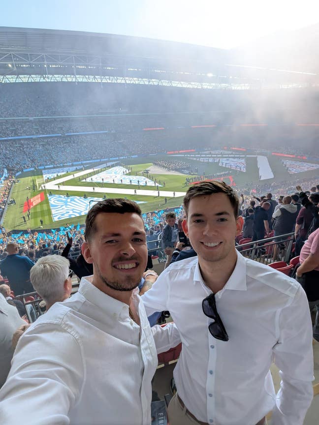 Looking for a double room to rent Main Photo