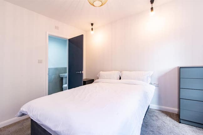 ** Zero Deposit Option Available  ** All Bills Inc Main Photo