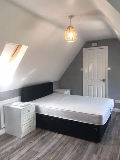 Self-Contained Studio Rooms – 3 Available  Main Photo
