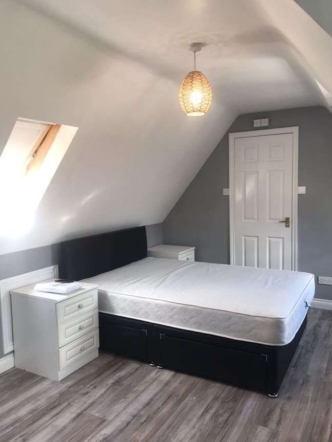 Self-Contained Studio Rooms – 3 Available  Main Photo