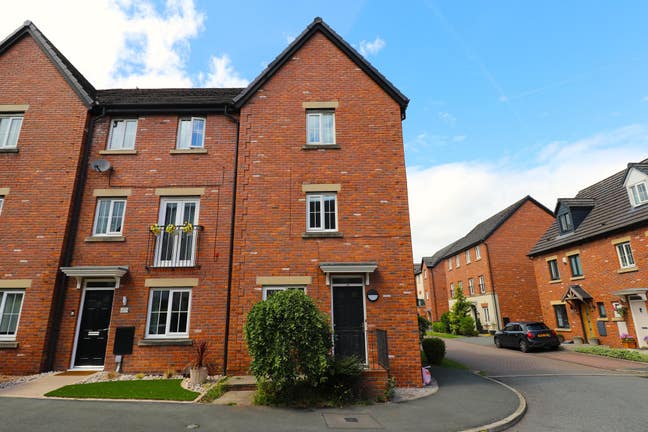 6 Bed house share at 19 Regency Walk Middlewich Main Photo