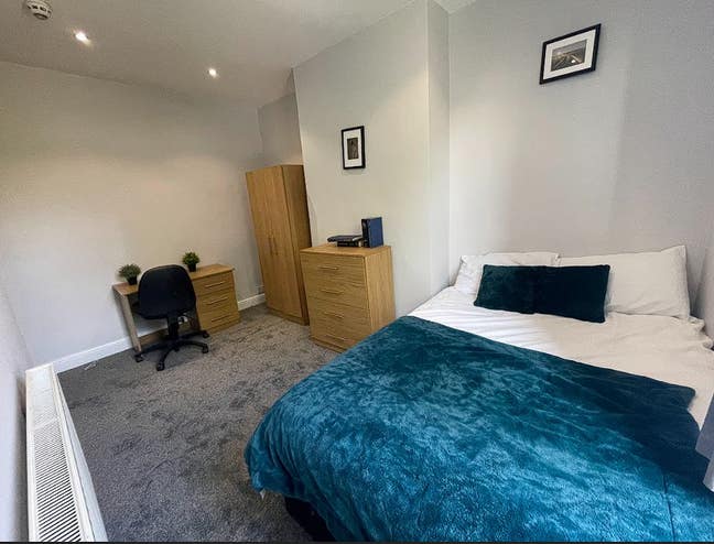 🏡🤩Exceptional Houseshare All Bills Included 🏡🤩 Main Photo