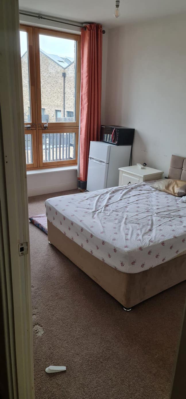  Spacious  &  Cosy  Double  Room  for  Rent  -  RM10  Main Photo