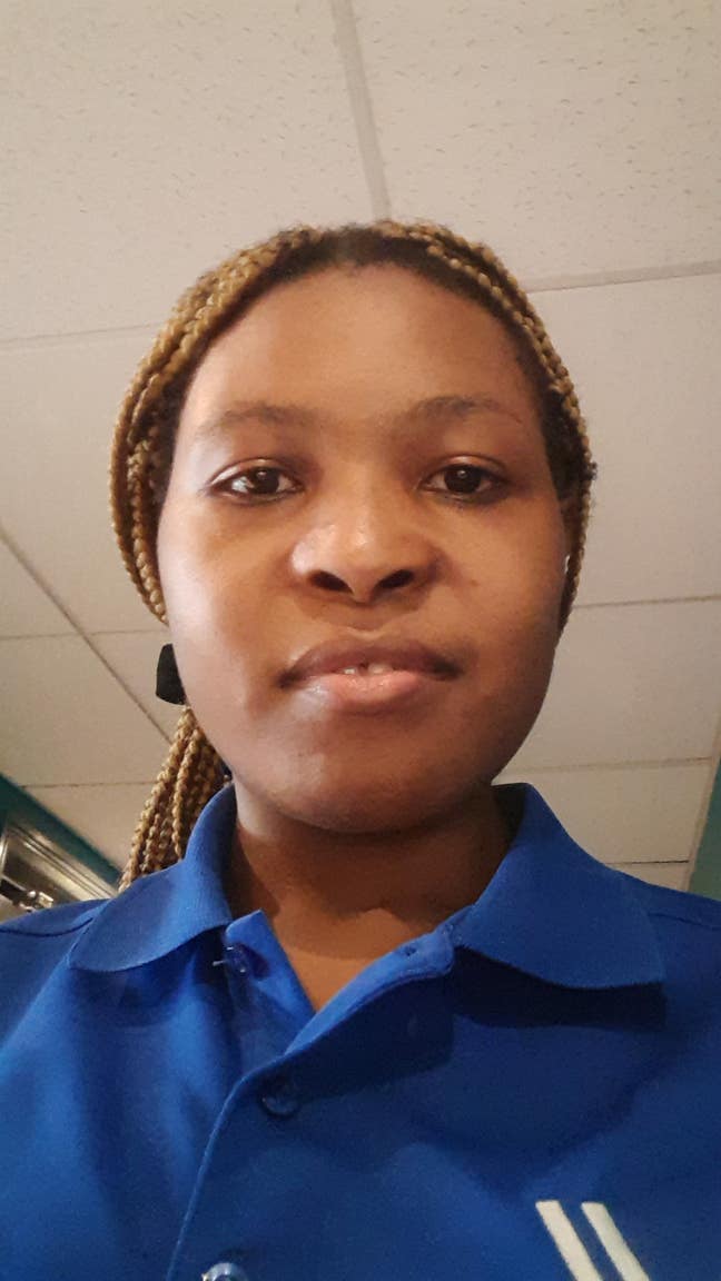 32 year old Female seeks a single or double room Main Photo