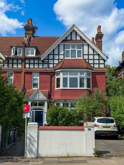 2 Bed flat (July & August Rental)  Main Photo