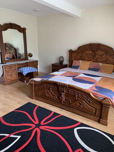 All Inclusive Luxury Houseshare Main Photo