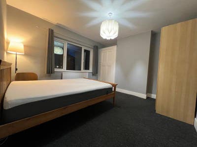 House share North Greenwich SE10 Main Photo