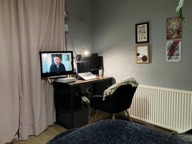 Comfy and cute double room in Homerton home Main Photo