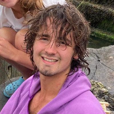 Room wanted in a social shared house Main Photo