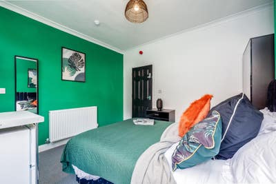 🔥New En-Suite Rooms Alert! 🔥🏠 Main Photo