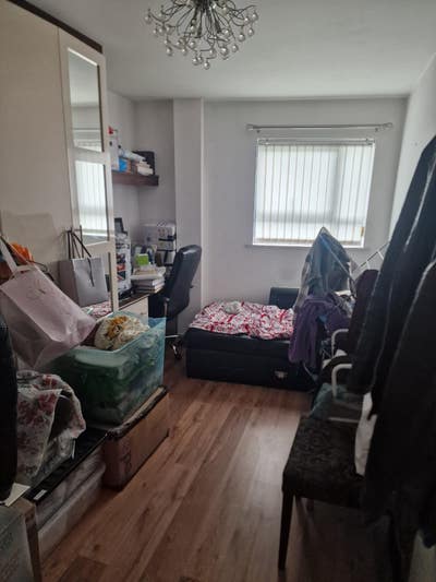 2 Bed Flat to Rent- Citi Peak, Wilmslow Road, M20 Main Photo