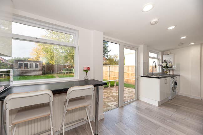 Extra Large modern Ensuite in Sidcup / New Eltham Main Photo