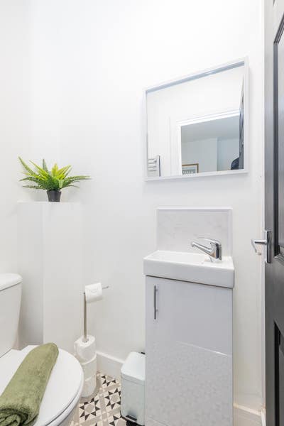 🌟Brand new en-suite rooms on Manor Street🌟 Main Photo