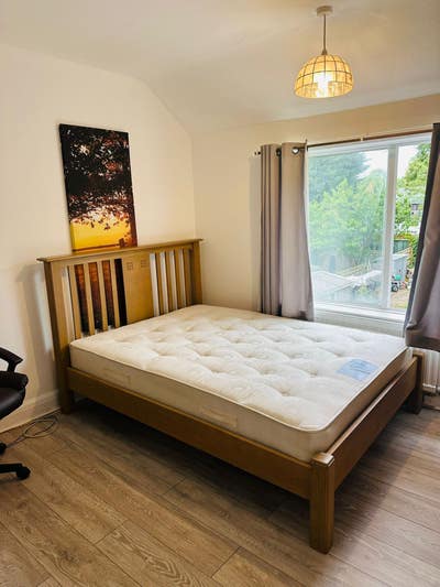 Rooms to let off Botley Rd Main Photo