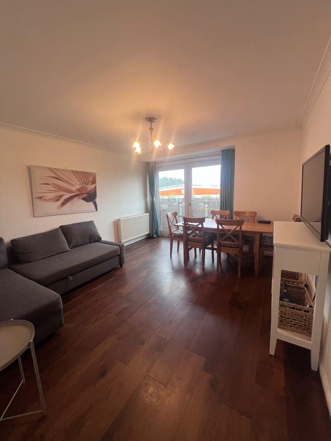 Double Bedroom Glasgow  All Bills Included  Main Photo