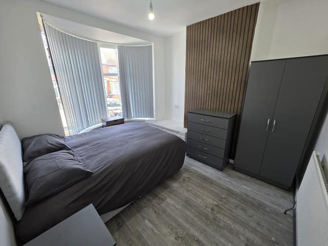 DSS Rooms available in Birmingham  B10 Main Photo
