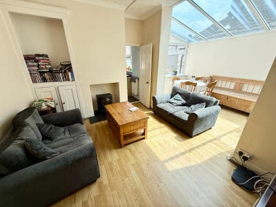 1 x furnished double room in Balfour Road £495pcm Main Photo
