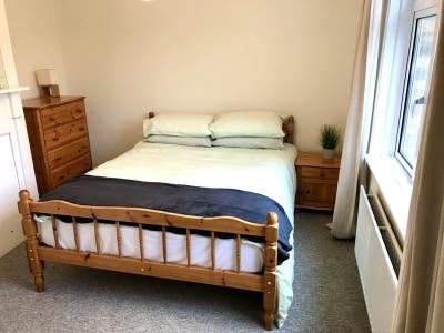 Double Room, Clean & Bright House Upton Park,Poole Main Photo