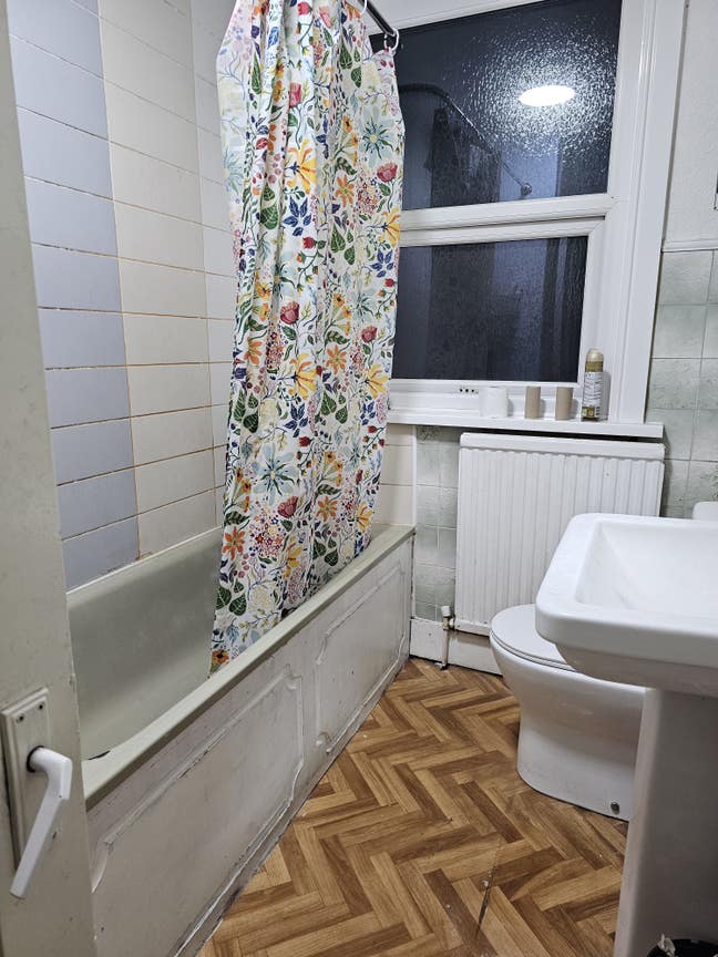 Box Room  Main Photo